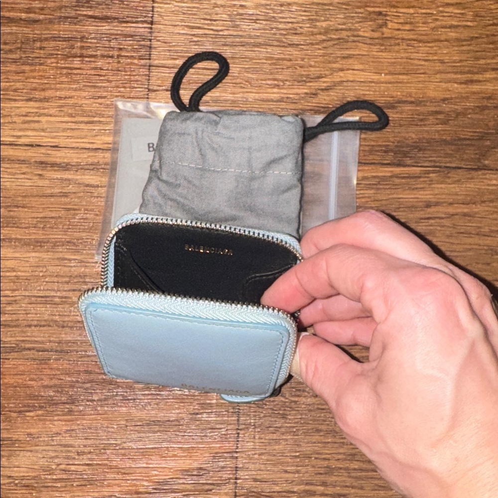 Balenciaga Ville Coin Case Light Blue Leather Mini Wallet - Picture 3 of 3